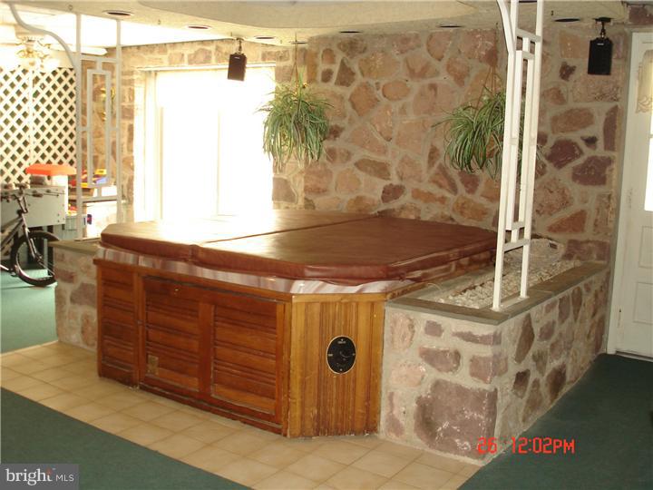50 Starling Road Southampton, PA 18966 - Photo 17 of 25 Hot Tub