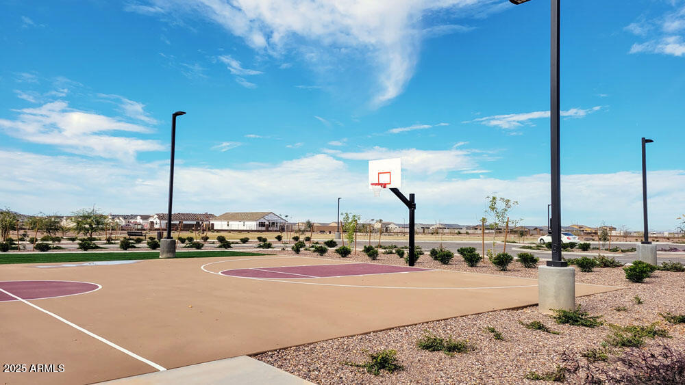 5631 West Summerside Road Laveen, AZ 85339 - Photo 21 of 27 5. Basketball Courts