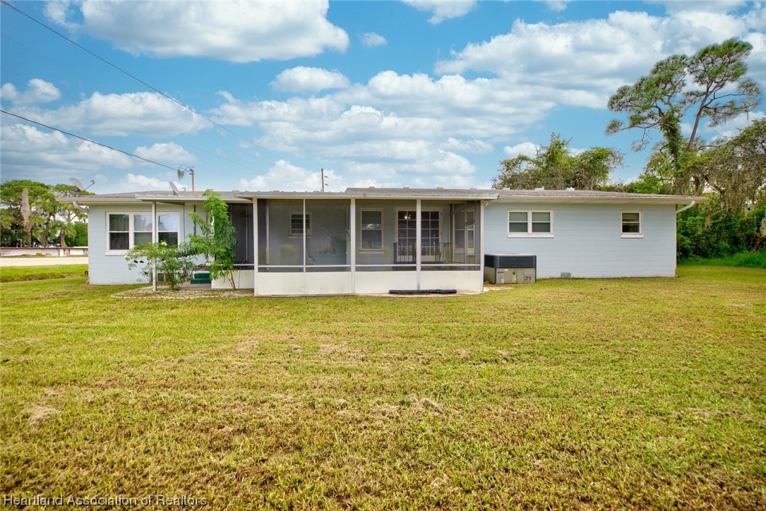323 Brighton Road Sebring, FL 33870 - Photo 33 of 43 Gallery Image 33