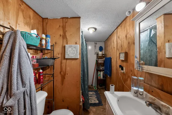 $49,900 | 1713 Kentucky Avenue, Connersville, IN 47331