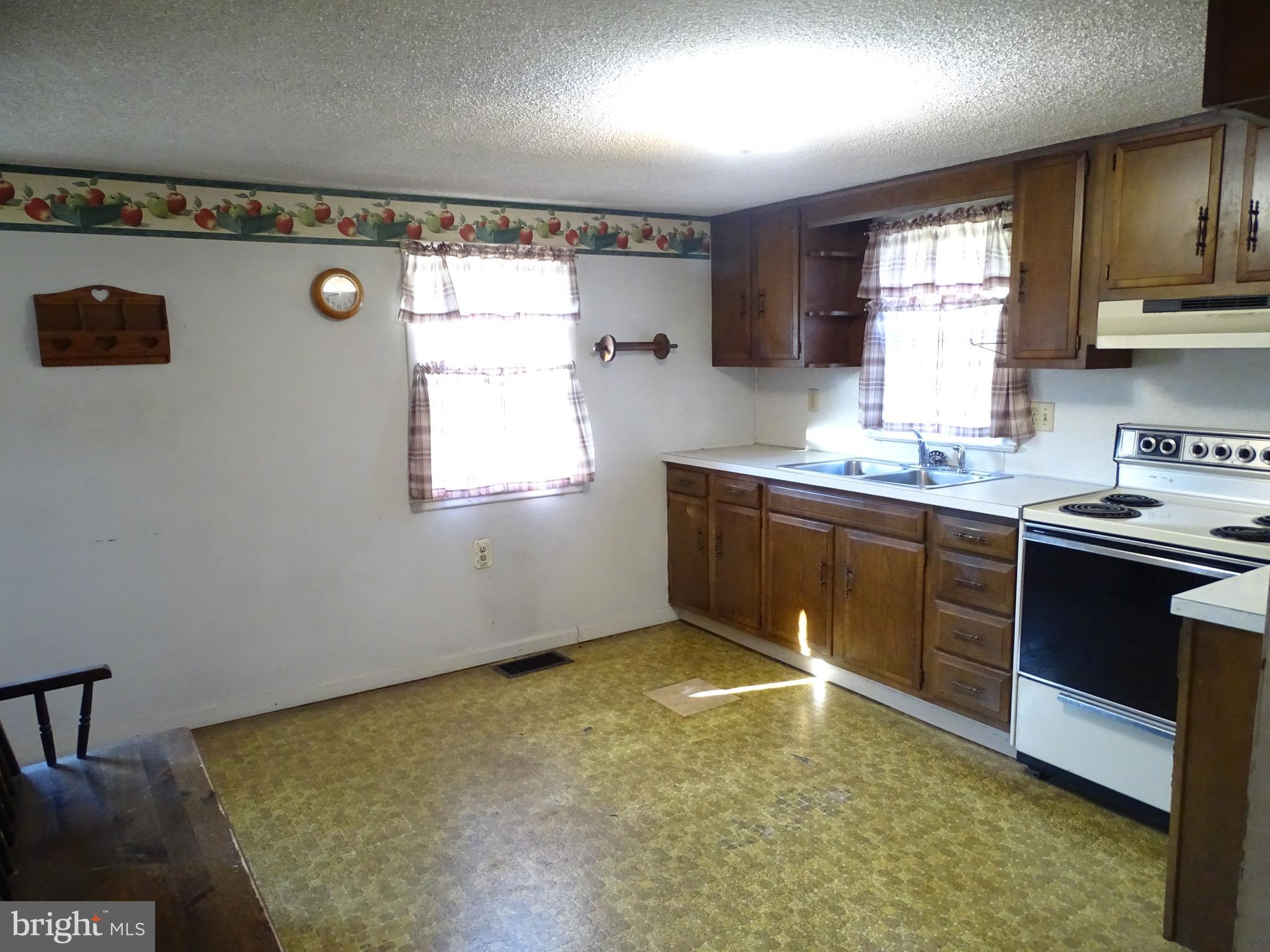 100 Valley Road Birdsboro, PA 19508 - Photo 14 of 32 Gallery Image 14