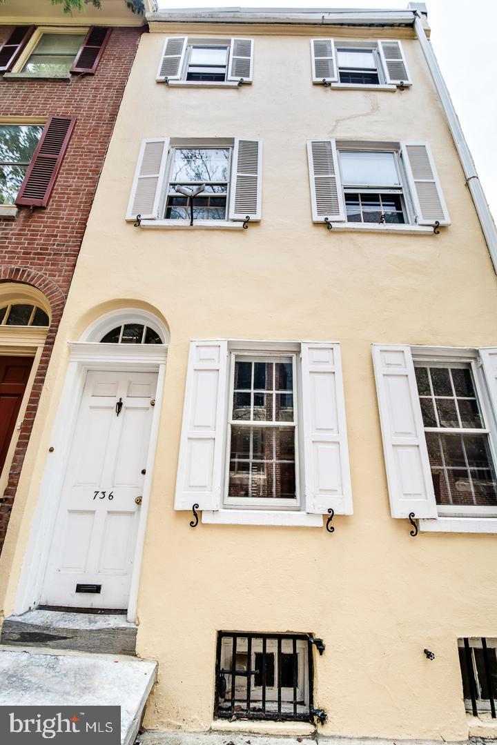 736 Manning Street Philadelphia, PA 19106 - Photo 2 of 22