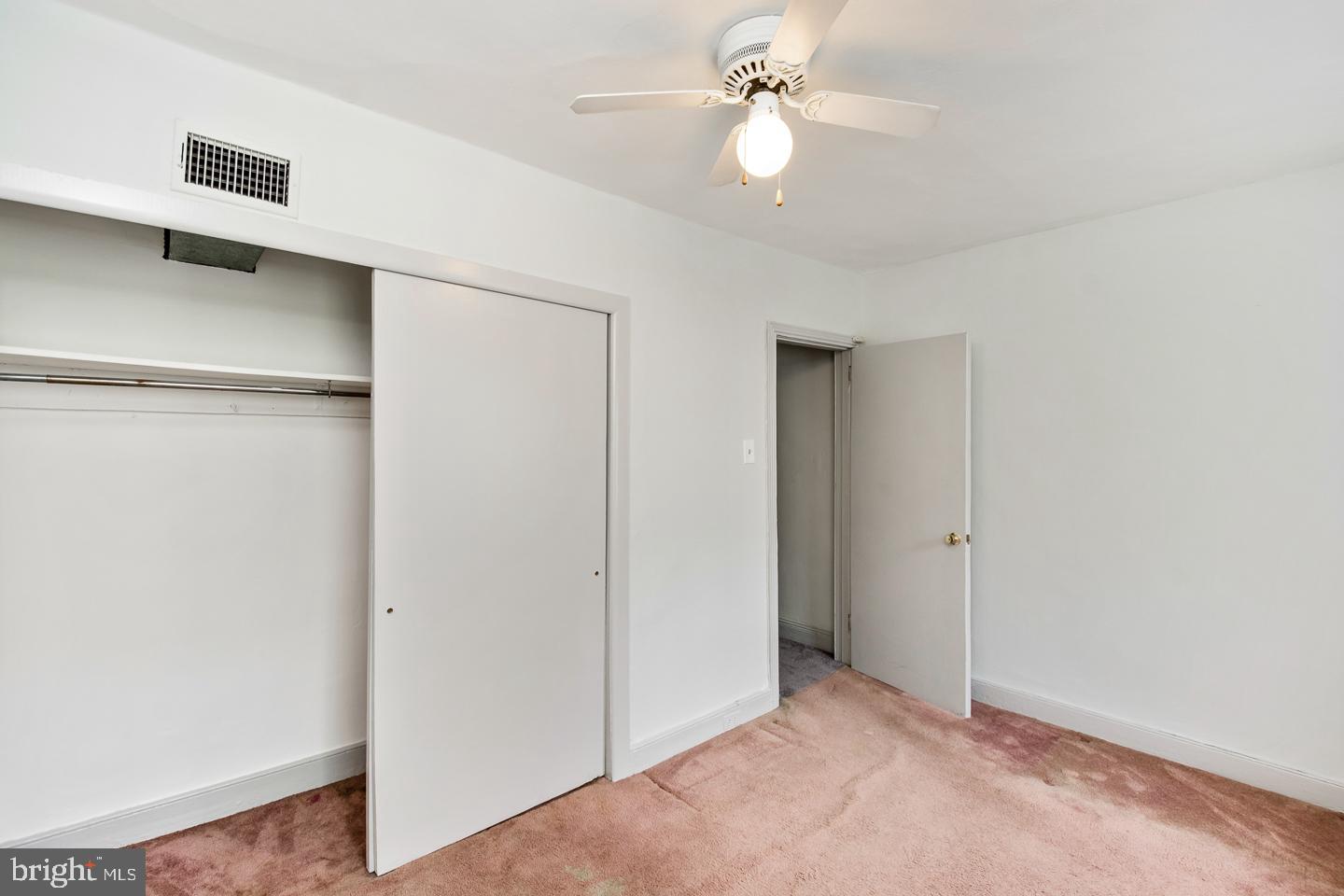736 Manning Street Philadelphia, PA 19106 - Photo 12 of 22