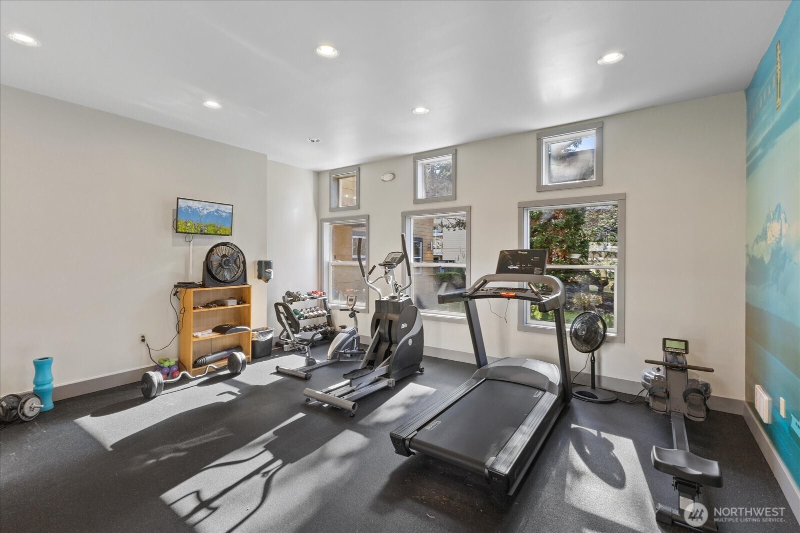 23015 Edmonds Way, Unit A307 Edmonds, WA 98020 - Photo 20 of 27