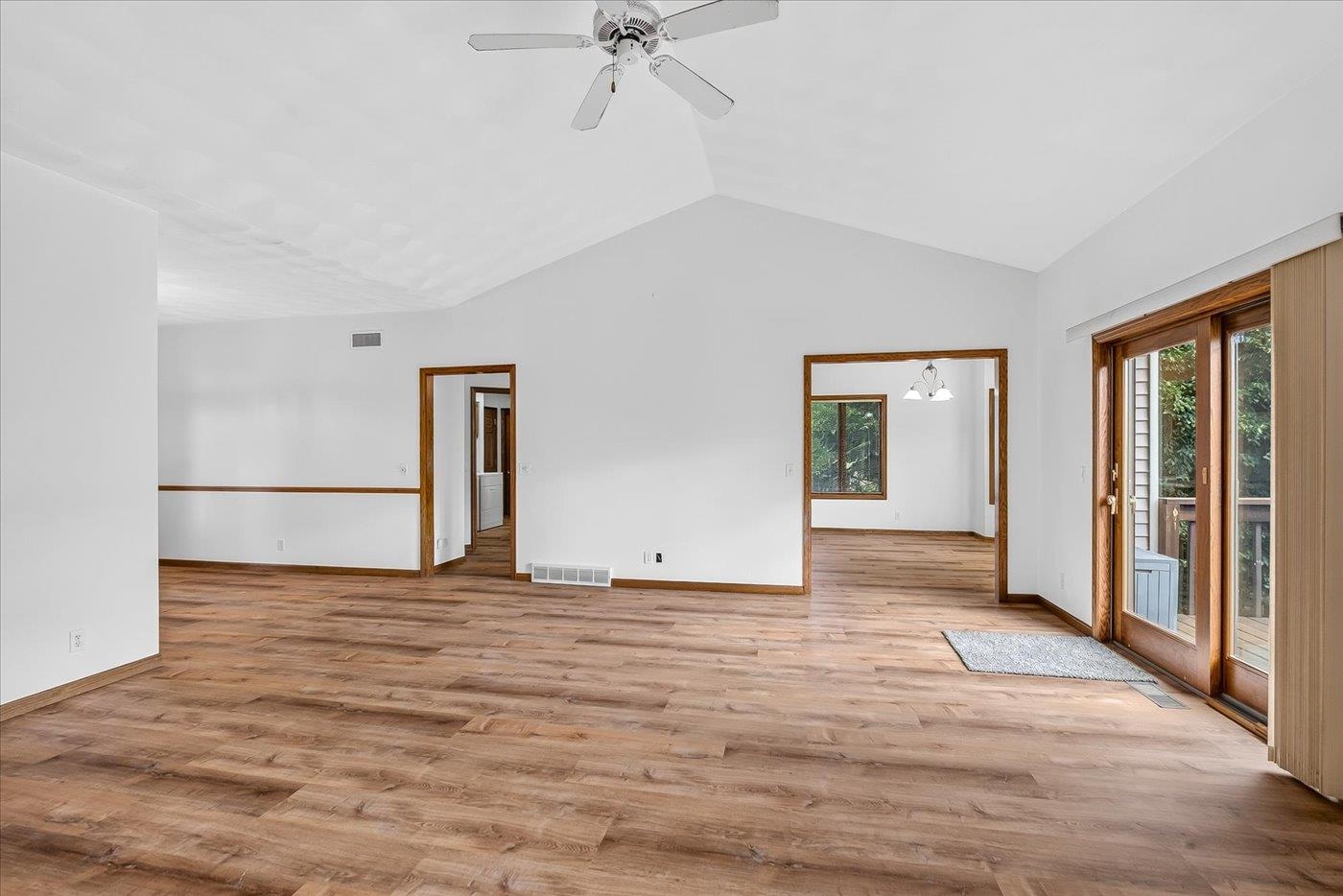 720 Waveland Road Janesville, WI 53548 - Photo 14 of 64