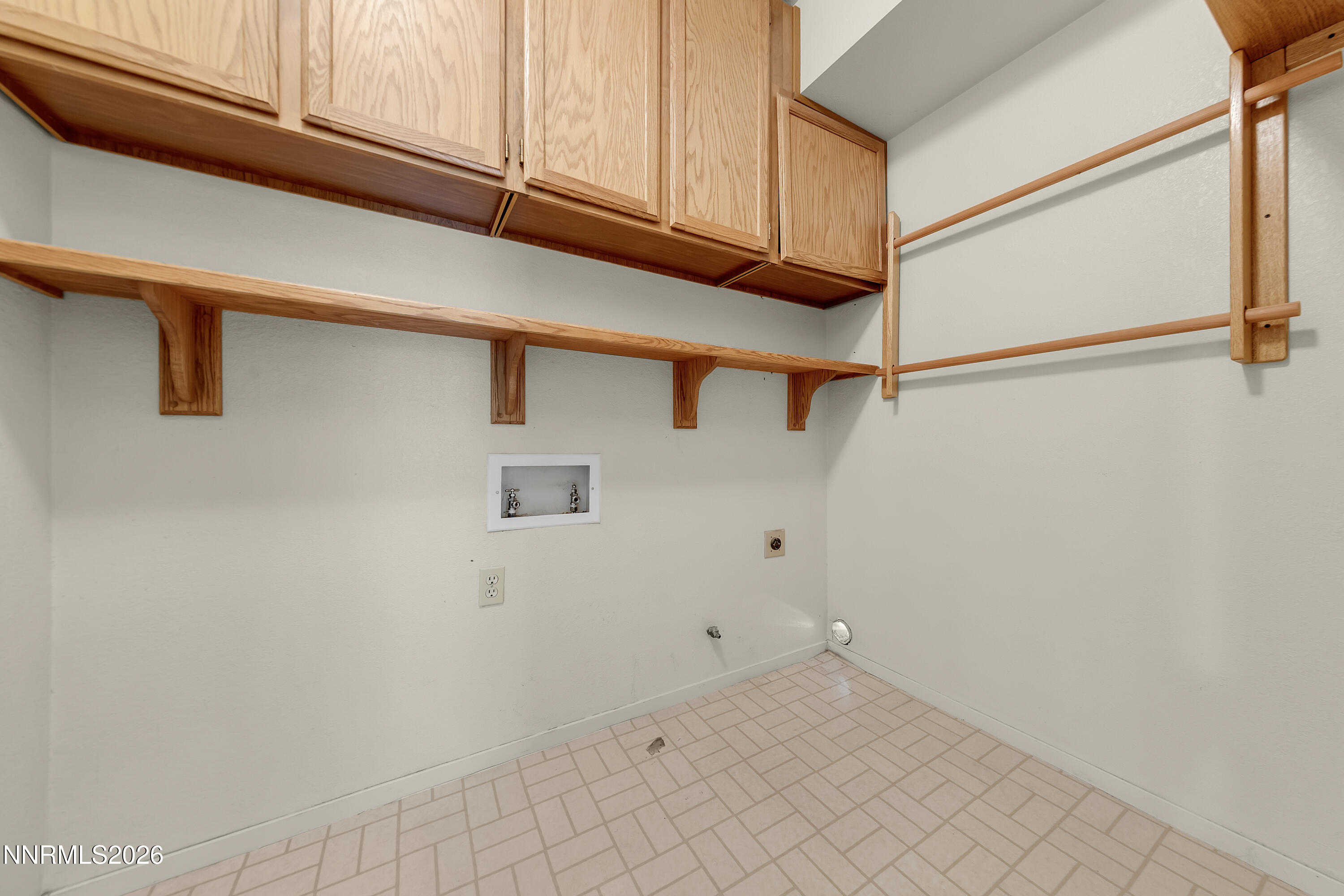 2384 Silver Ridge Drive Reno, NV 89509 - Photo 16 of 23 SilverRidge2384-031