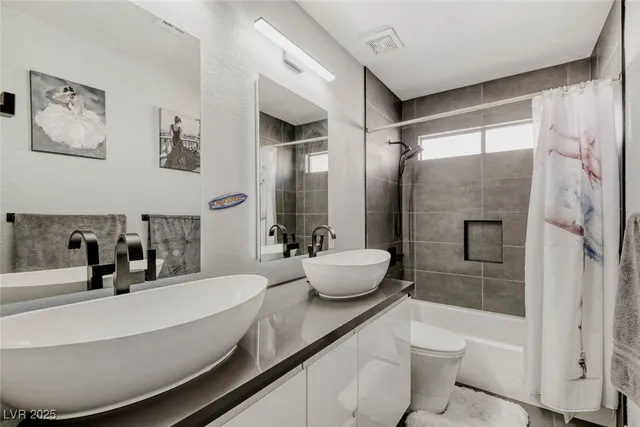 $600,000 | 1915 Coralino Drive, Henderson, NV 89074