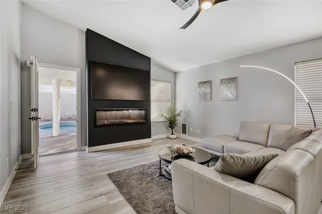 $600,000 | 1915 Coralino Drive, Henderson, NV 89074