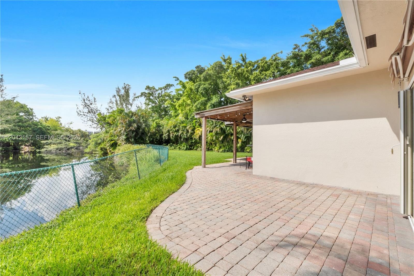 720 Old Nob Hill Road Plantation, FL 33324 - Photo 36 of 38