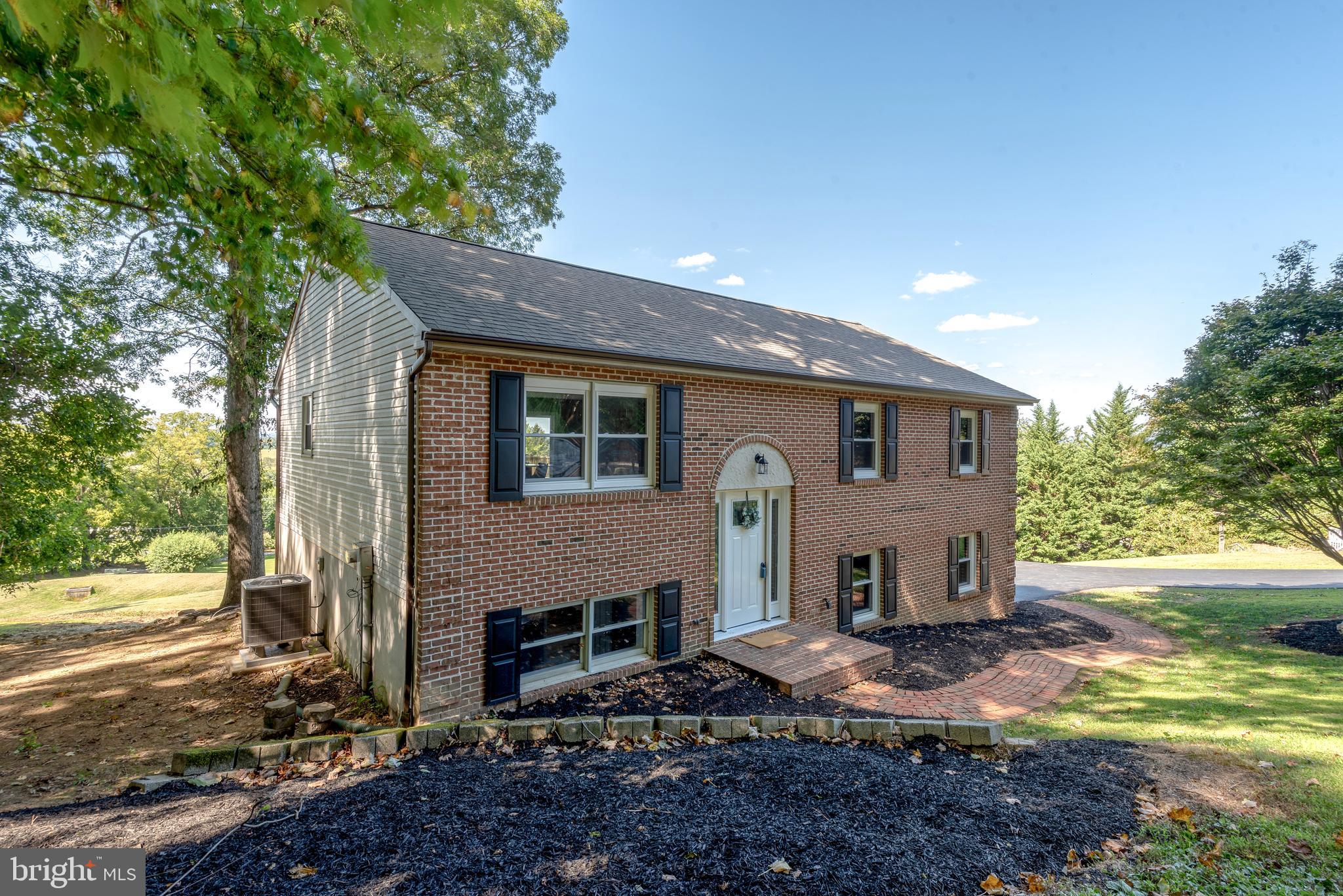 4137 Millbrook Road Mount Joy, PA 17552 - Photo 2 of 52 Gallery Image 2