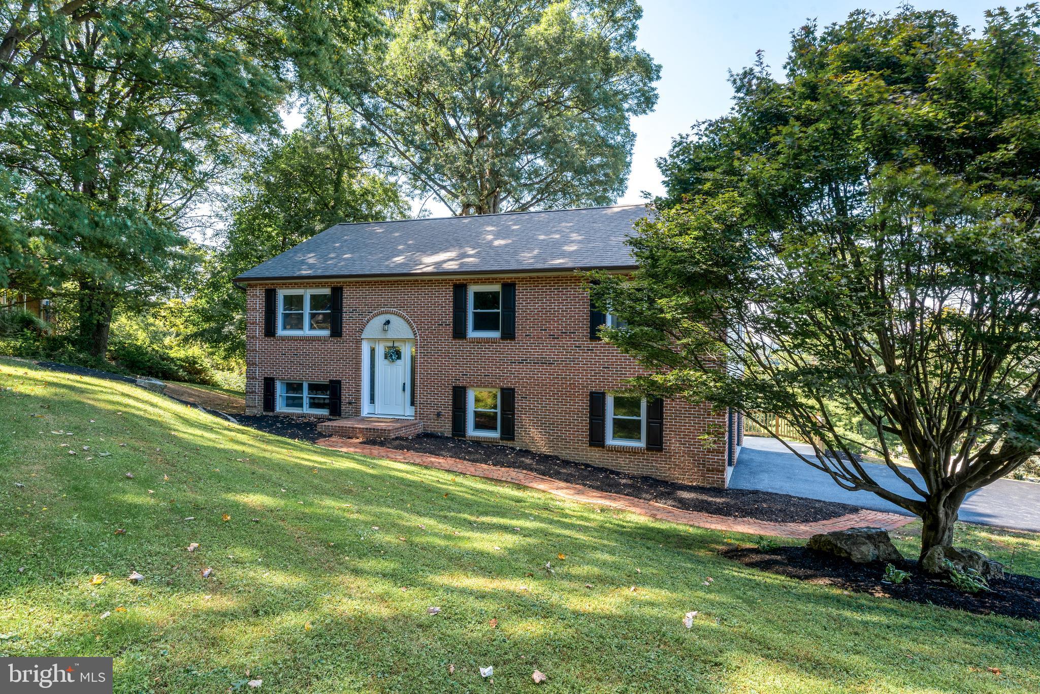 4137 Millbrook Road Mount Joy, PA 17552 - Photo 3 of 52 Gallery Image 3