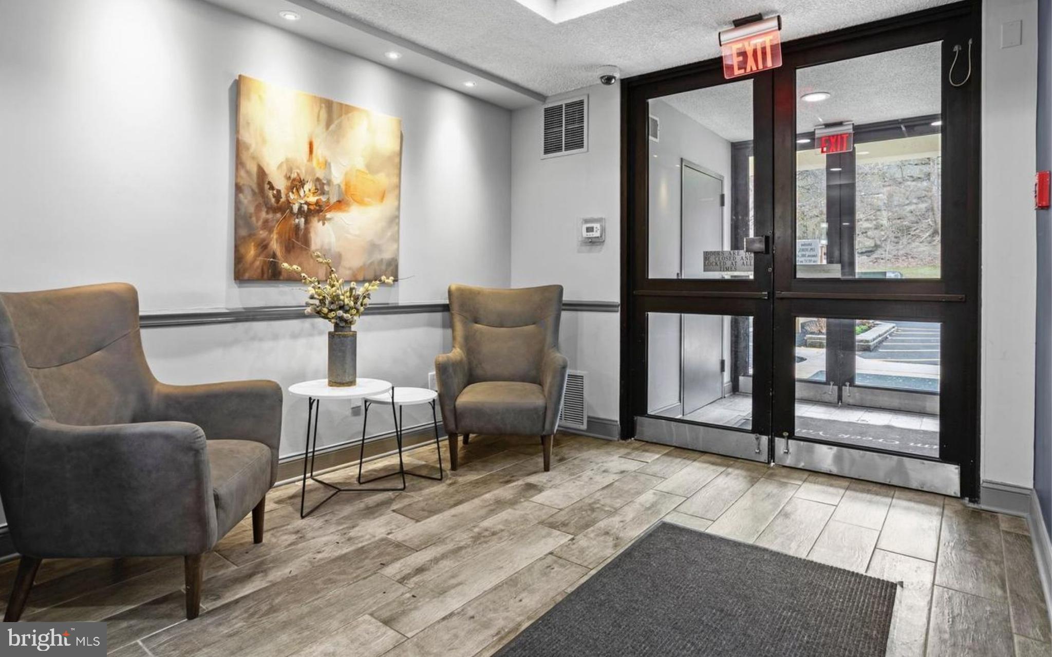 800 Avondale Road, Unit 3K Wallingford, PA 19086 - Photo 25 of 30 Lobby