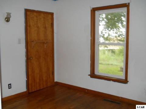 6450 Deerfield Road Palmyra, MI 49268 - Photo 7 of 14 20103622-7.JPG