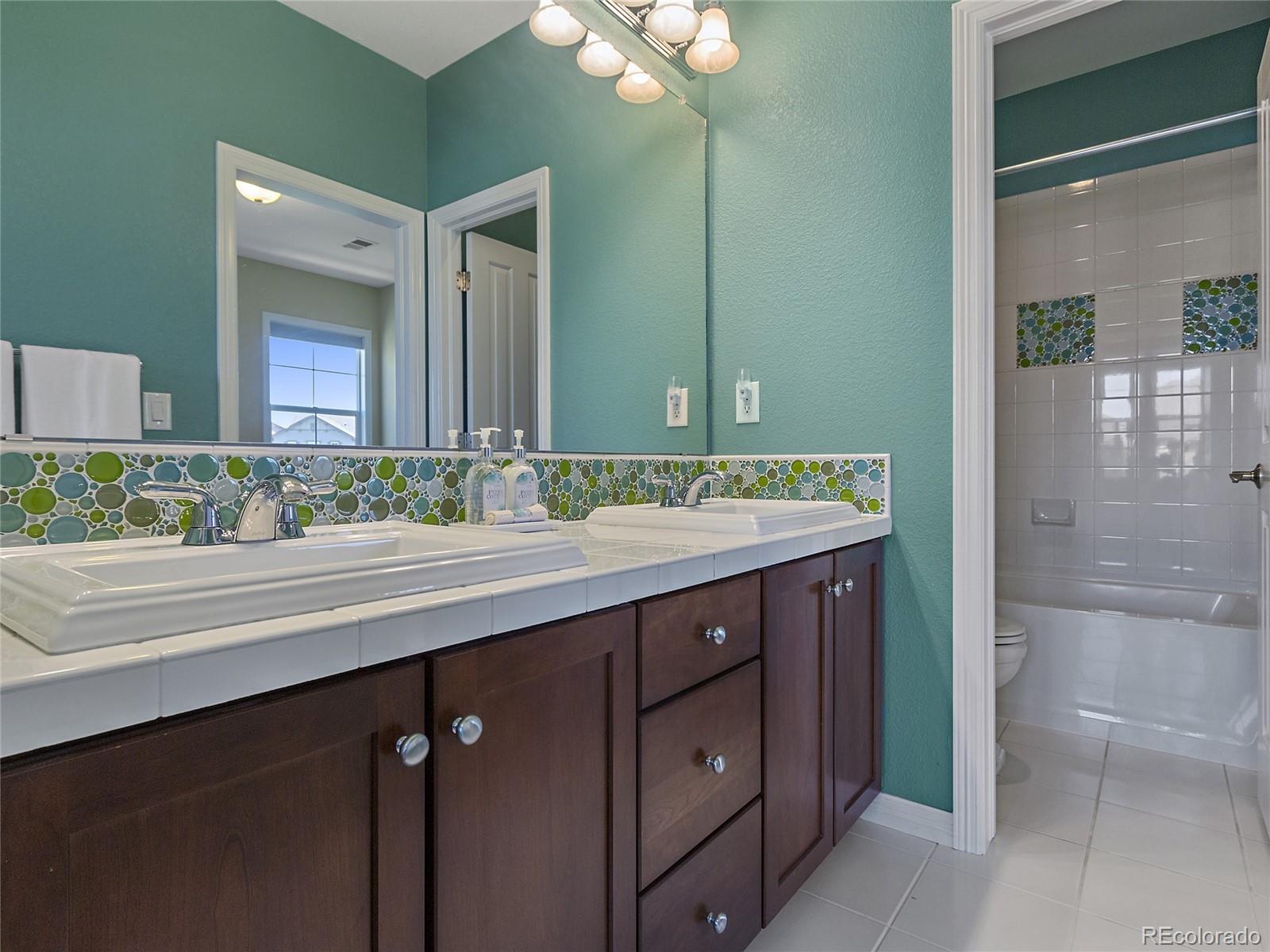 10718 Pinewalk Way Highlands Ranch, CO 80130 - Photo 23 of 34 Gallery Image 23