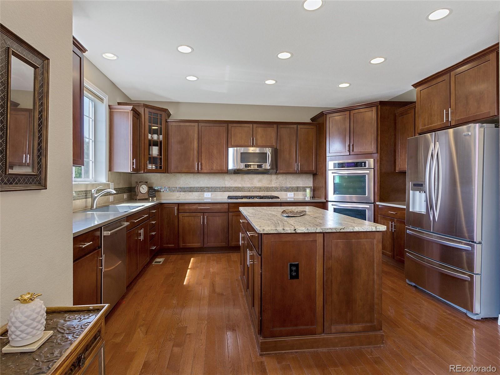 10718 Pinewalk Way Highlands Ranch, CO 80130 - Photo 9 of 34 Gallery Image 9