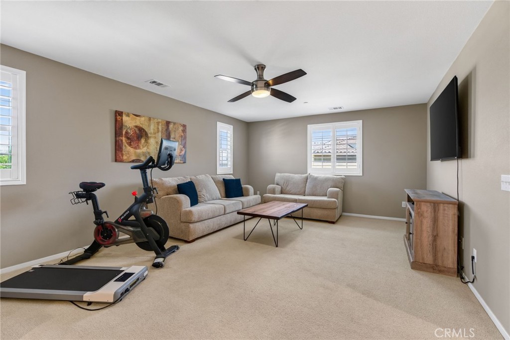 16796 Golden Bluff Loop Riverside, CA 92503 - Photo 22 of 47 Gallery Image 22