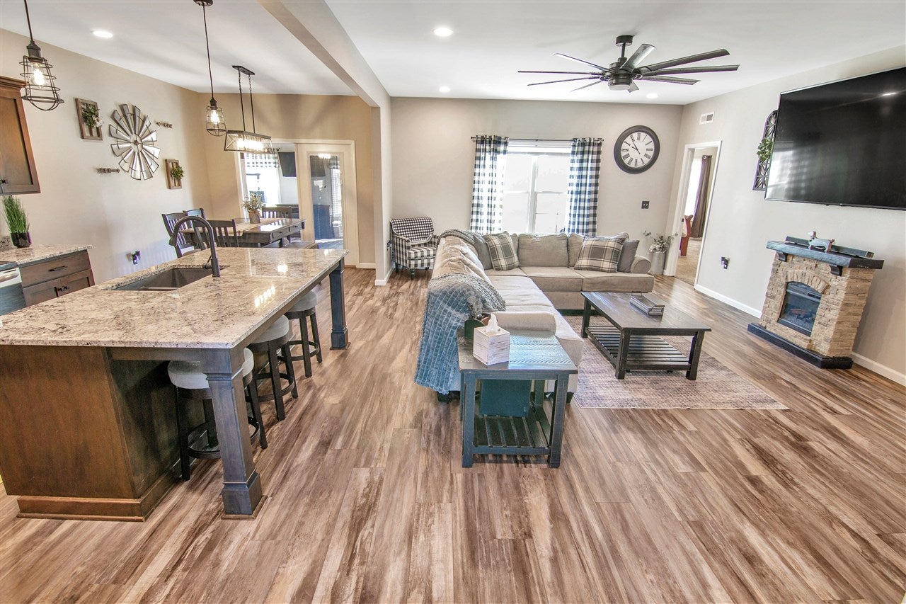 4378 Lewisburg Road Russellville, KY 42276 - Photo 13 of 51 Gallery Image 13