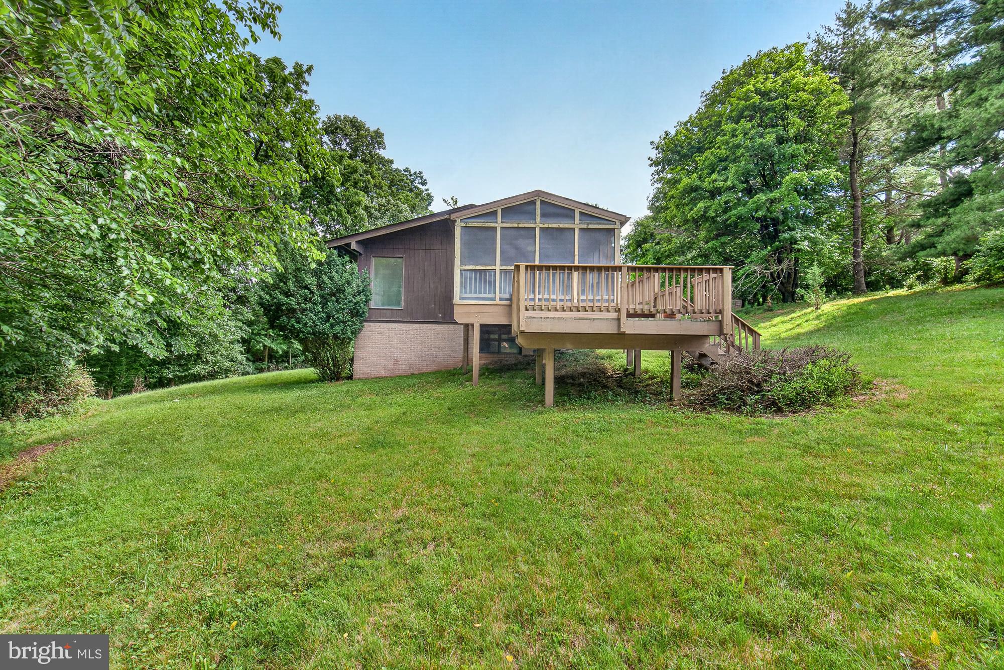 2748 Bennies Hill Road Middletown, MD 21769 - Photo 4 of 66