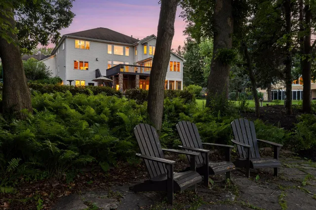 $1,850,000 | 17558 George Moran Drive, Eden Prairie, MN 55347