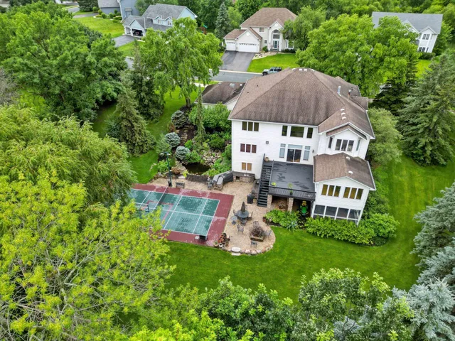 $1,850,000 | 17558 George Moran Drive, Eden Prairie, MN 55347