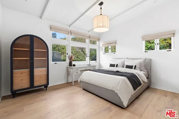 $65,000 | 1514 Sorrento Drive, Pacific Palisades, CA 90272