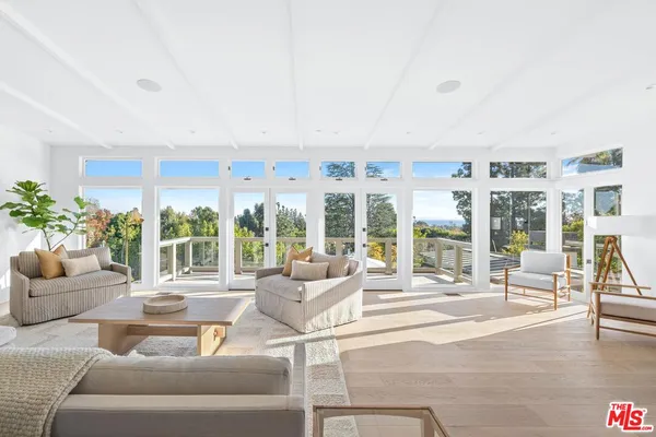 $65,000 | 1514 Sorrento Drive, Pacific Palisades, CA 90272