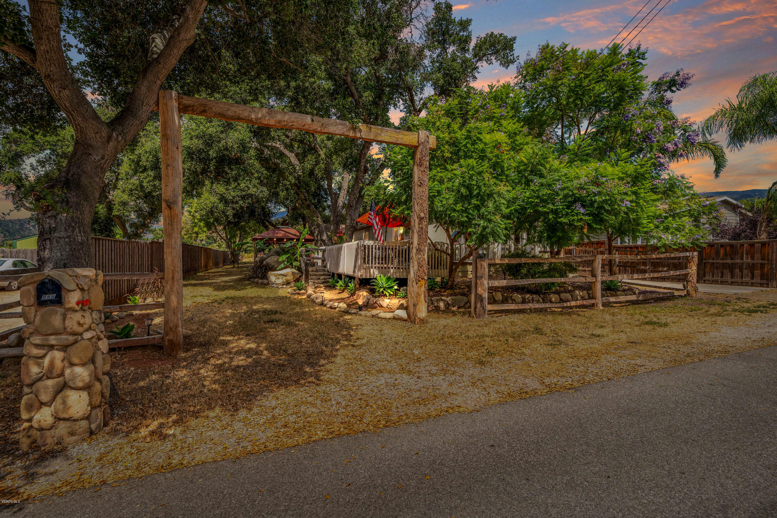855 Oso Road Ojai, CA 93023 - Photo 4 of 55 855 Oso Road MLS (24 of 45)-TW