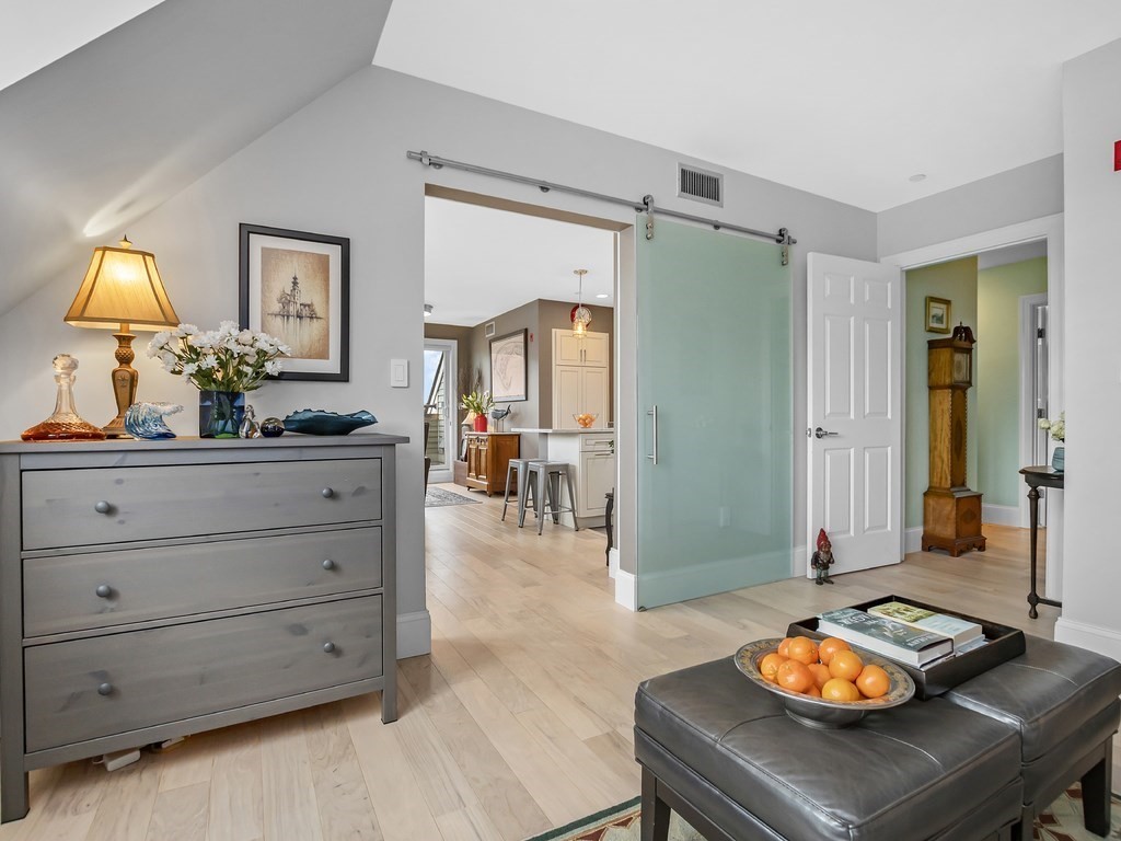 65 Chelsea Street, Unit 407 Boston, MA 02129 - Photo 28 of 33 Gallery Image 28
