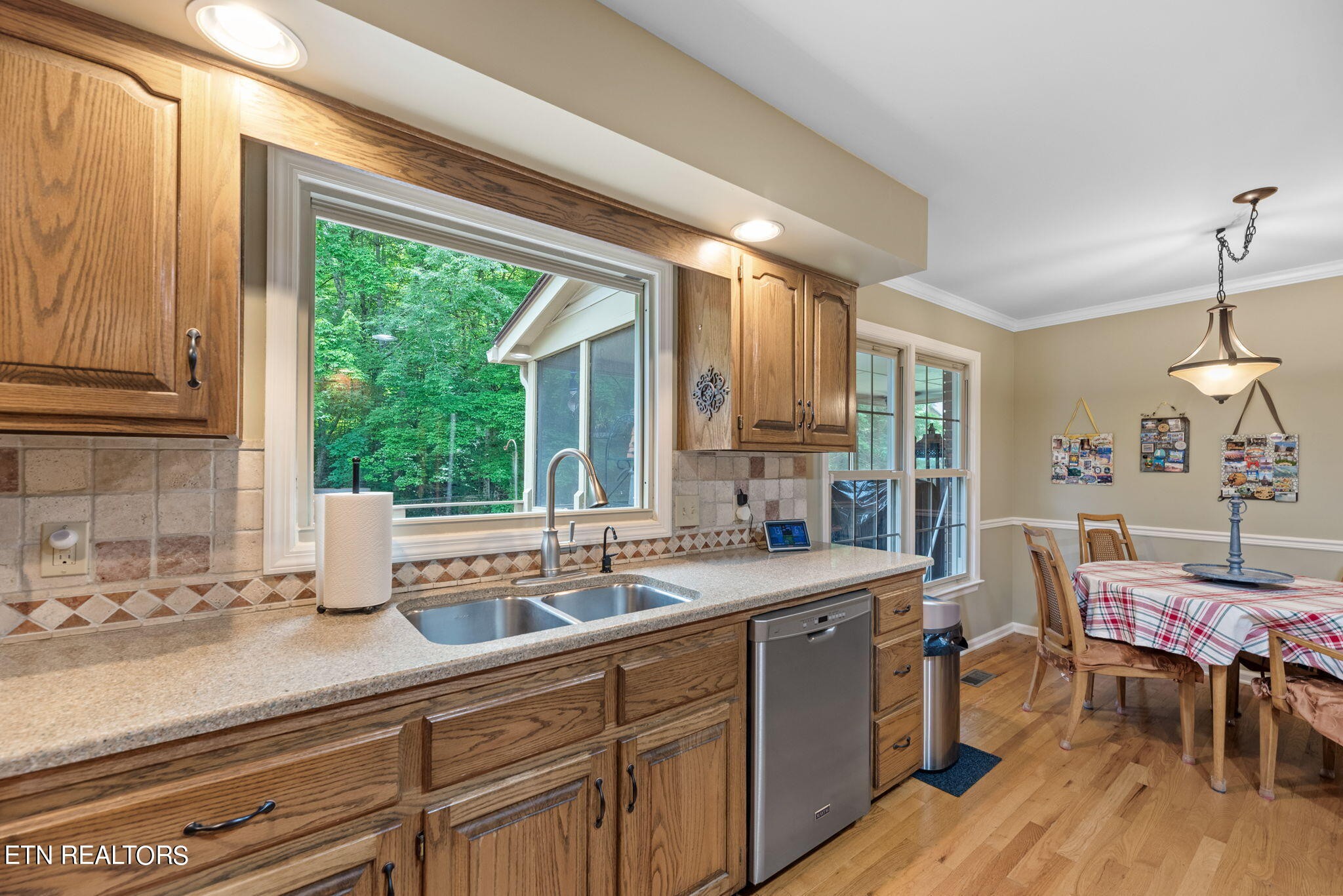 107 Crestview Lane Oak Ridge, TN 37830 - Photo 16 of 56