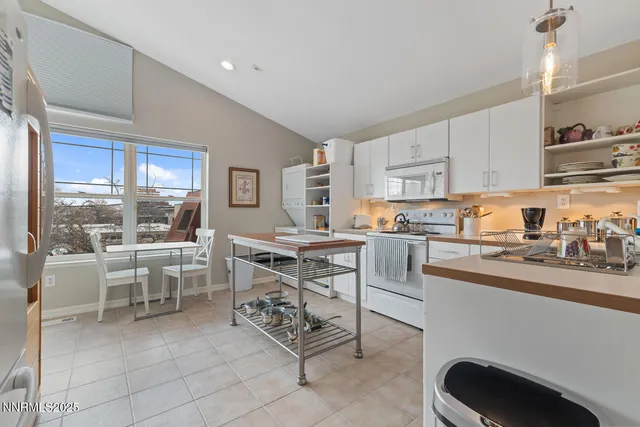 $2,000 | 543 California Avenue, Reno, NV 89509