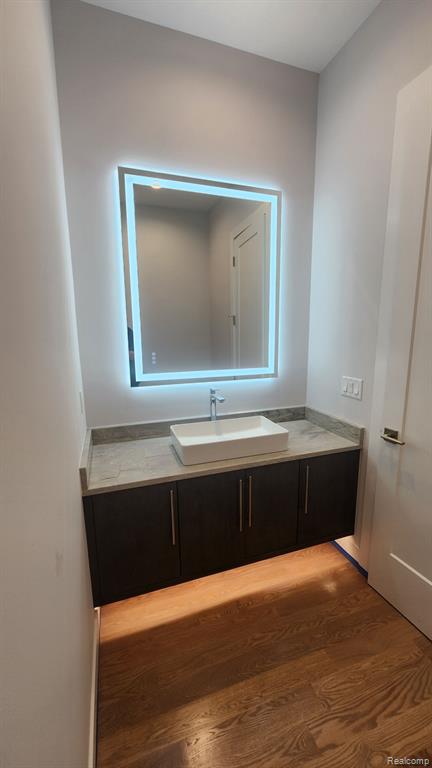 4776 Walnut Lake Road Bloomfield Hills, MI 48301 - Photo 17 of 86