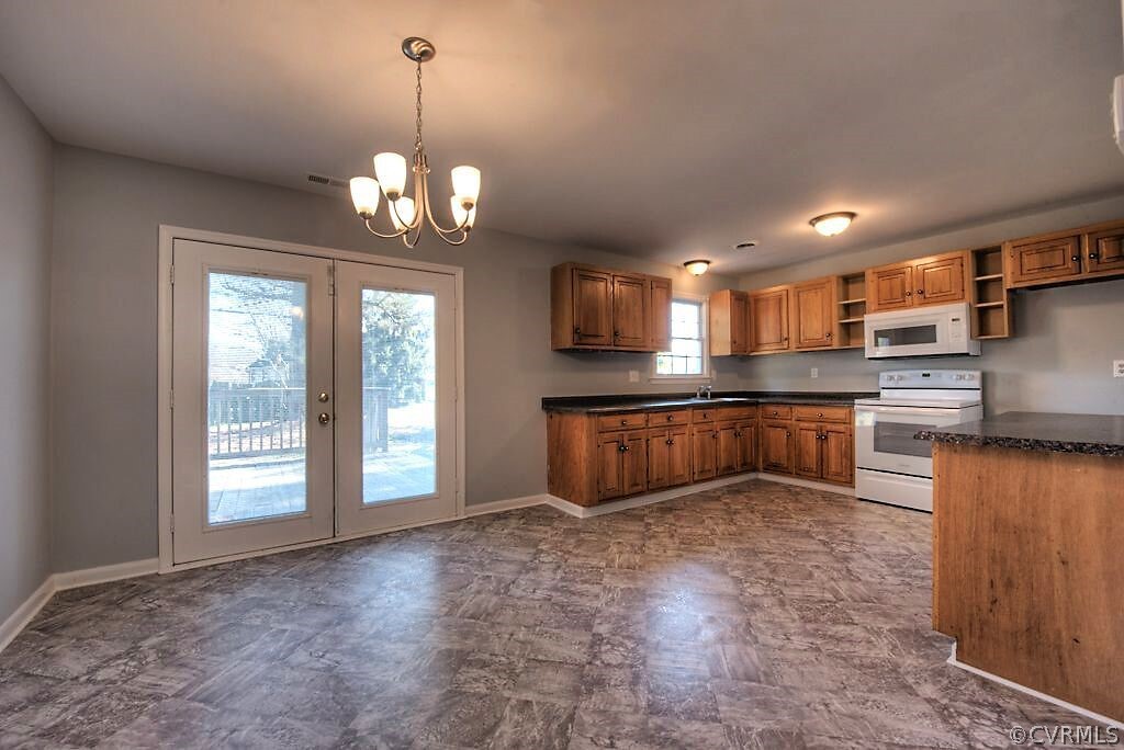 11009 Walton Lake Road Disputanta, VA 23842 - Photo 9 of 26 Gallery Image 9