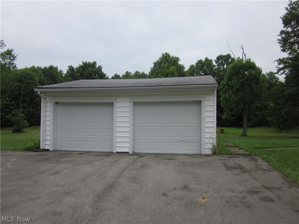 9215 Corbett Road Diamond, OH 44412 - Photo 12 of 17