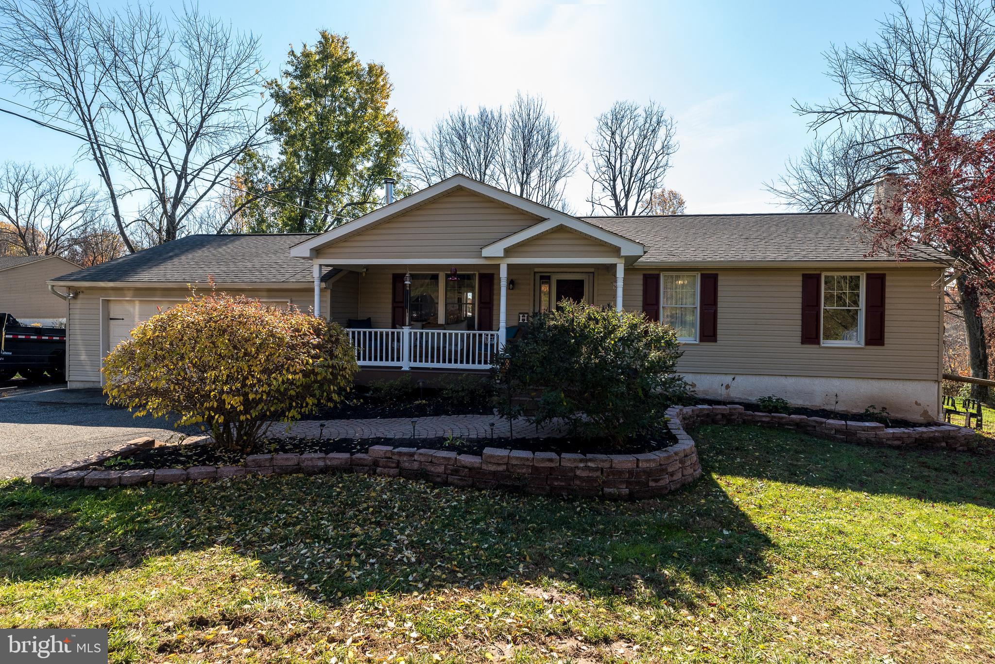 124 Hill Road Barto, PA 19504 - Photo 2 of 29 Gallery Image 2