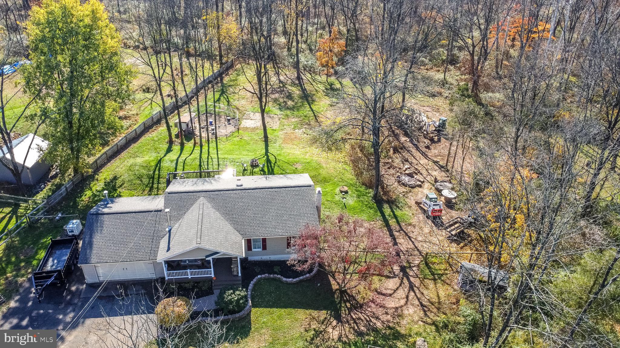 124 Hill Road Barto, PA 19504 - Photo 3 of 29 Gallery Image 3