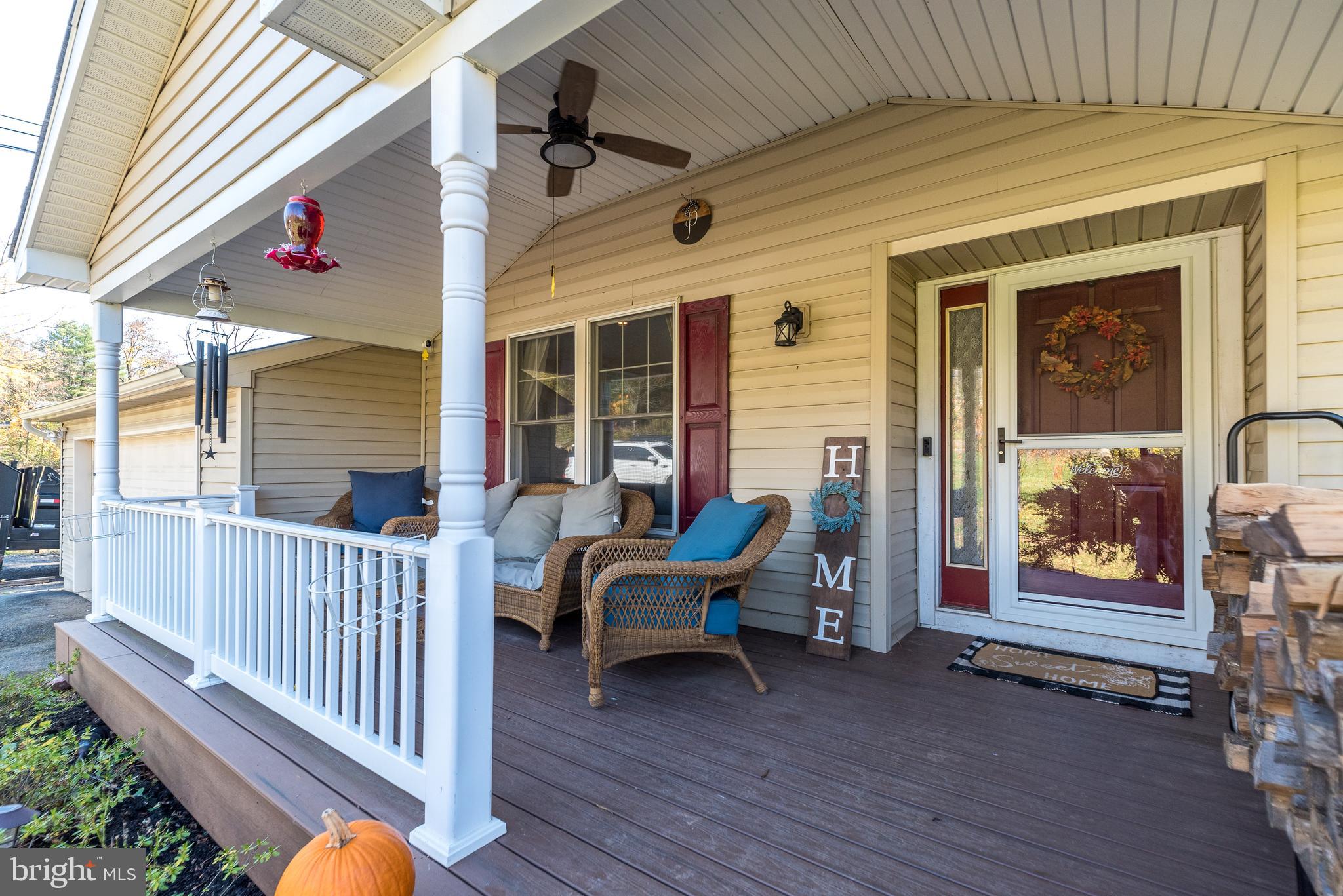 124 Hill Road Barto, PA 19504 - Photo 4 of 29 Gallery Image 4