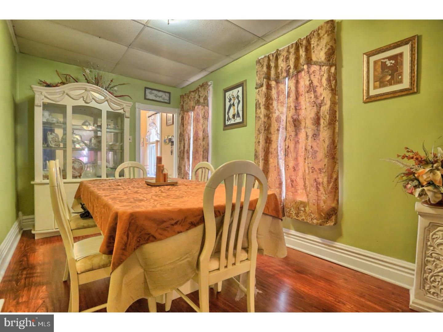 527 Perry Street Reading, PA 19601 - Photo 11 of 24 Gallery Image 11
