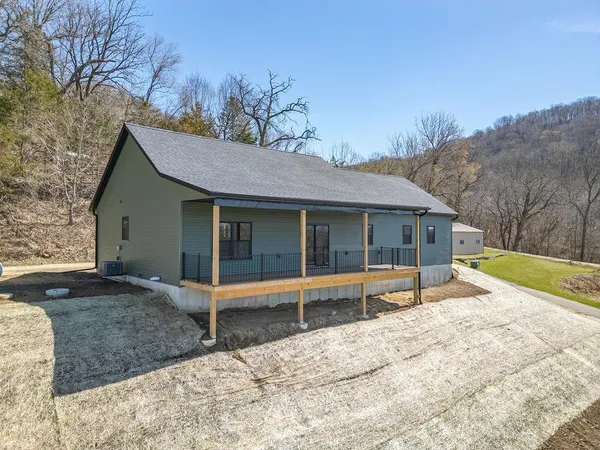 $429,000 | 7248 S Bluff, De Soto, WI 54624