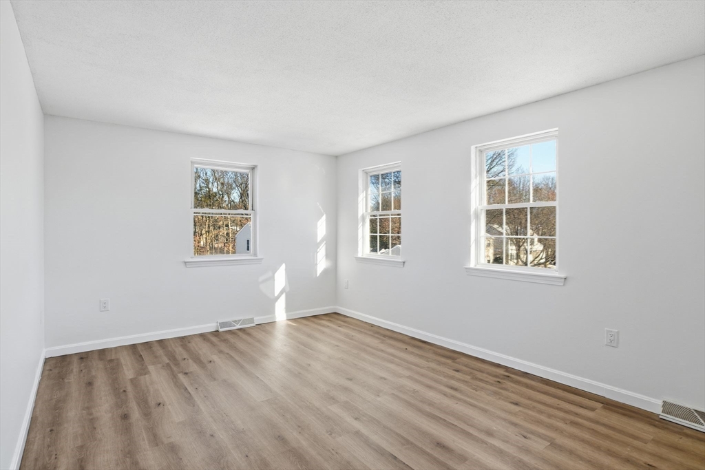 22 Pheasant Drive Springfield, MA 01119 - Photo 23 of 29 Gallery Image 23