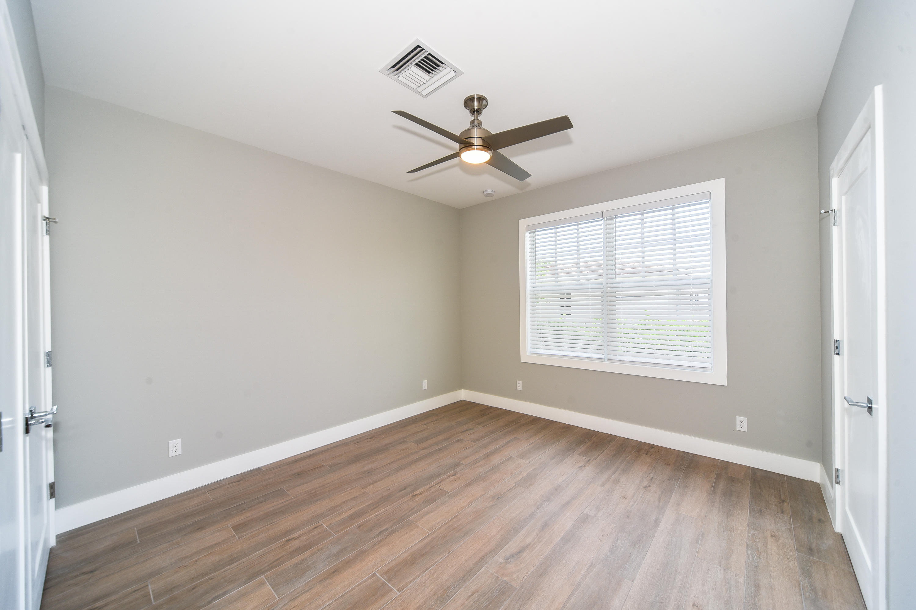 120 Bunker Ranch Road West Palm Beach, FL 33405 - Photo 14 of 20 LARGE-38