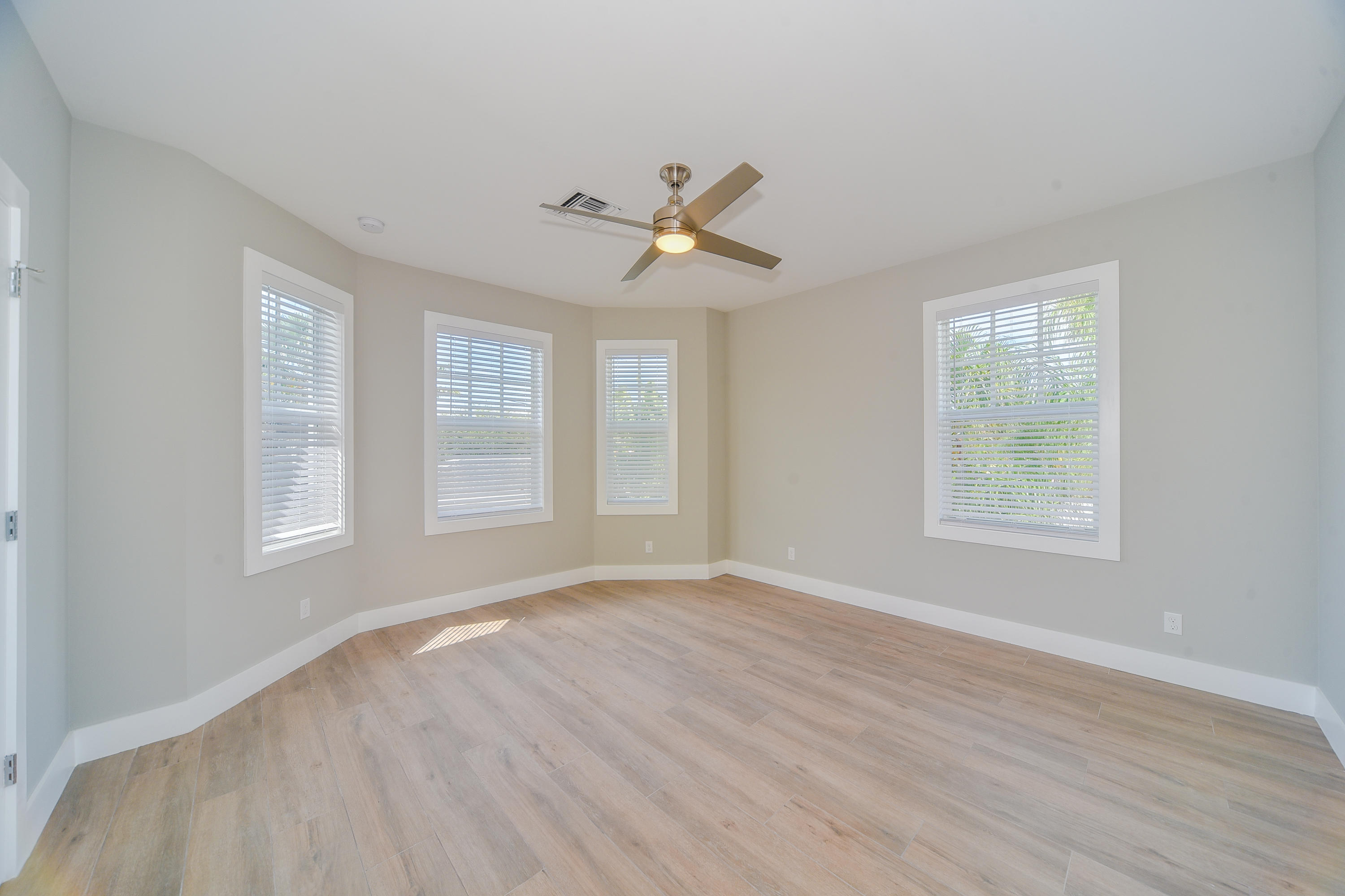 120 Bunker Ranch Road West Palm Beach, FL 33405 - Photo 16 of 20 LARGE-42
