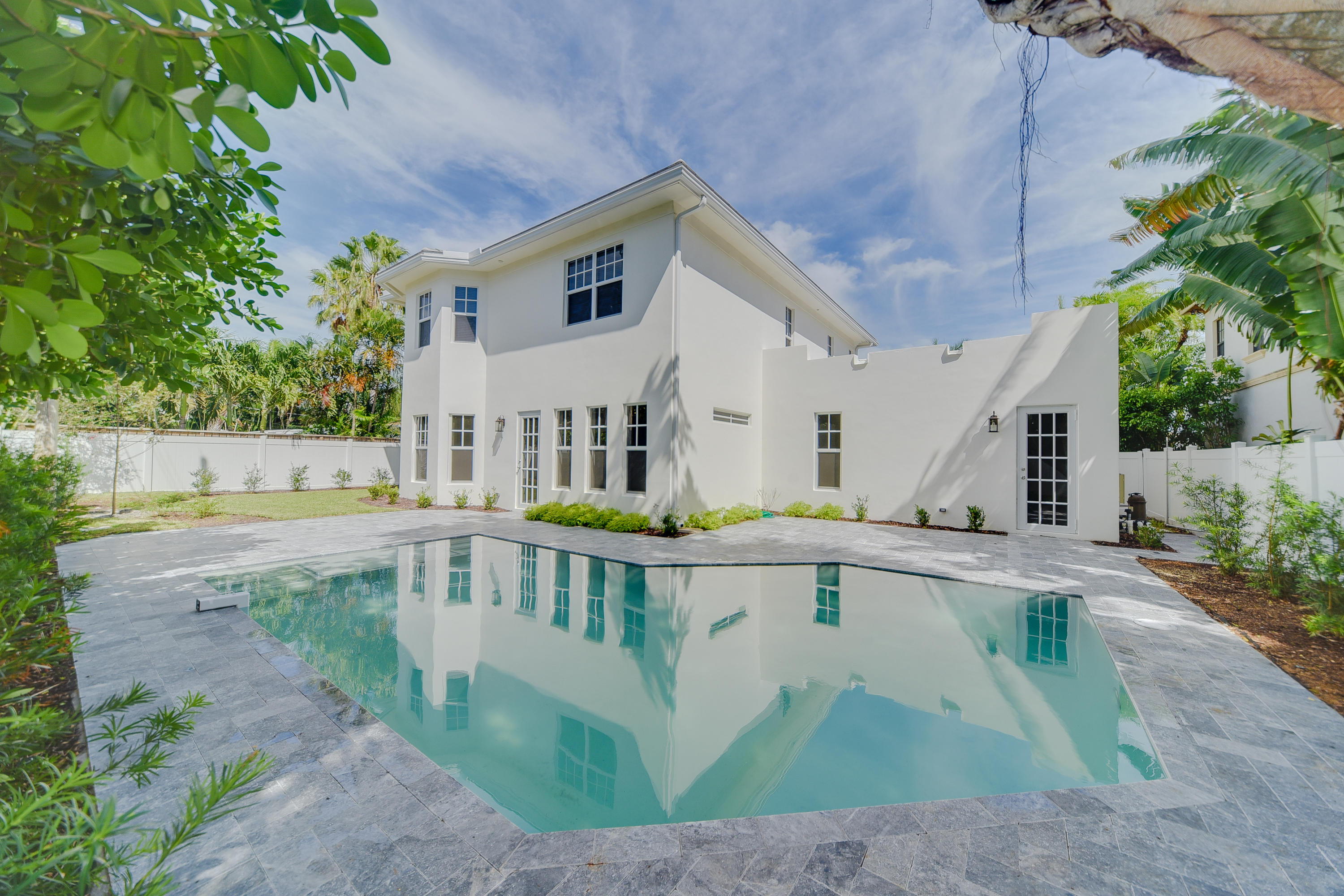 120 Bunker Ranch Road West Palm Beach, FL 33405 - Photo 4 of 20 LARGE-13