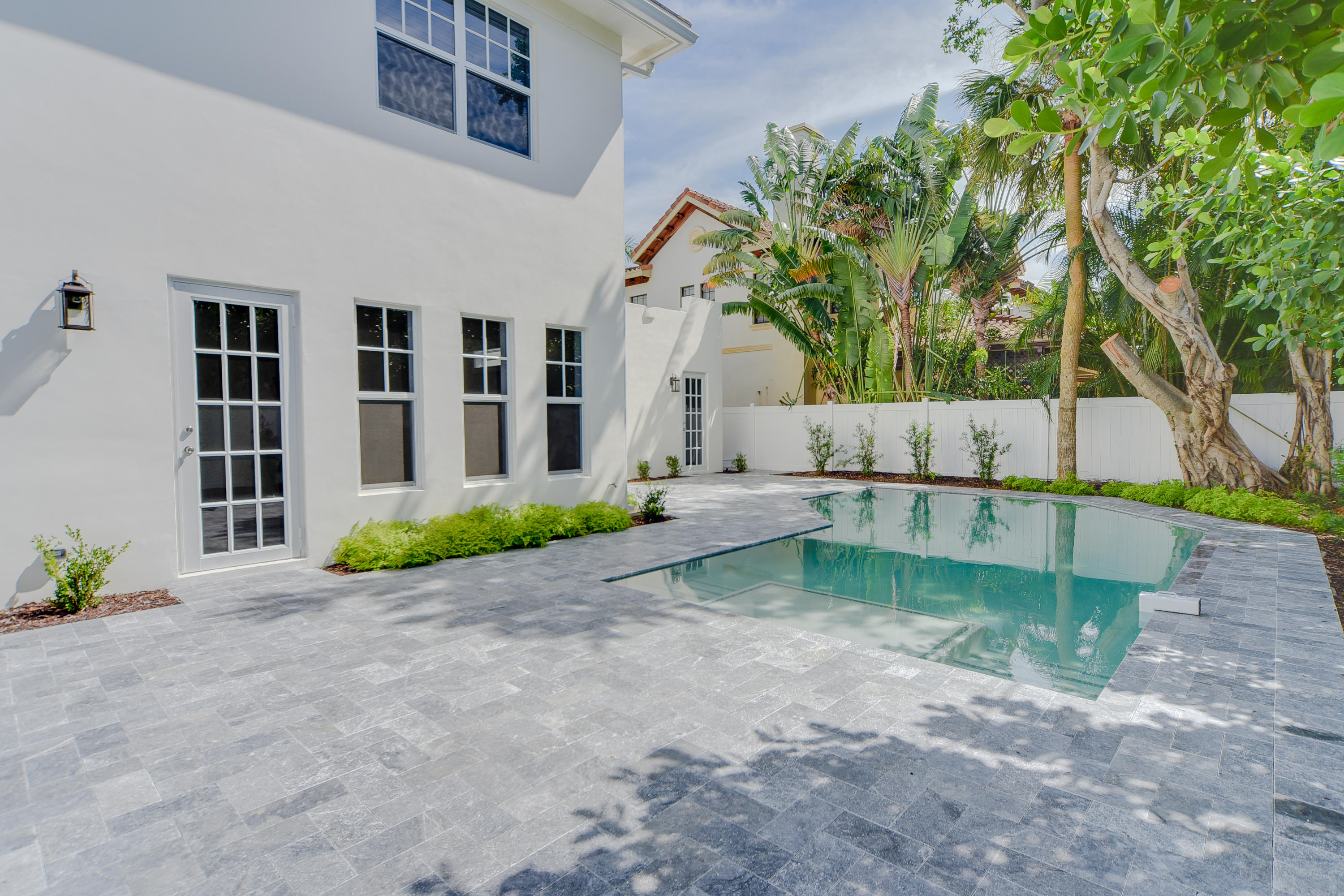 120 Bunker Ranch Road West Palm Beach, FL 33405 - Photo 5 of 20 LARGE-16