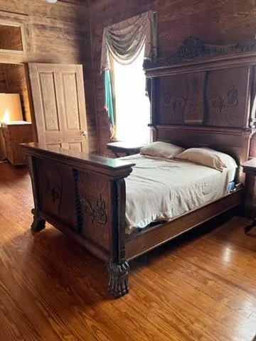 $2,300 | 303 East 20th Avenue, Covington, LA 70433