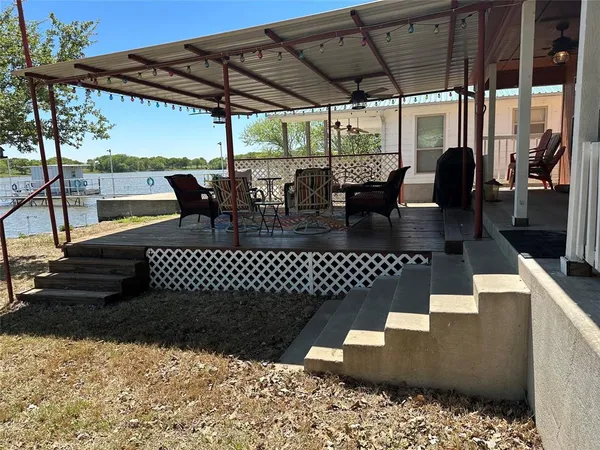 a view of outdoor space yard and patio