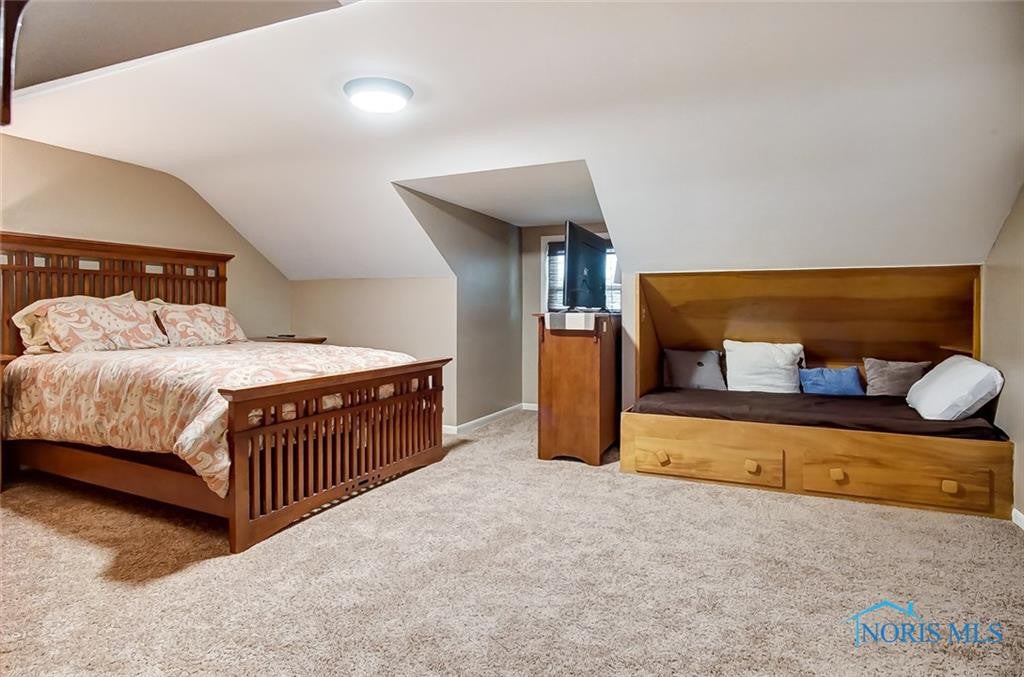 825 Hawthorne Road Findlay, OH 45840 - Photo 19 of 25 Gallery Image 19