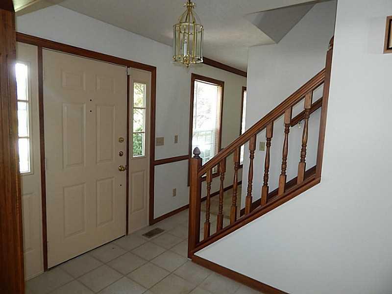 1203 Ryan Springfield, OH 45503 - Photo 2 of 24