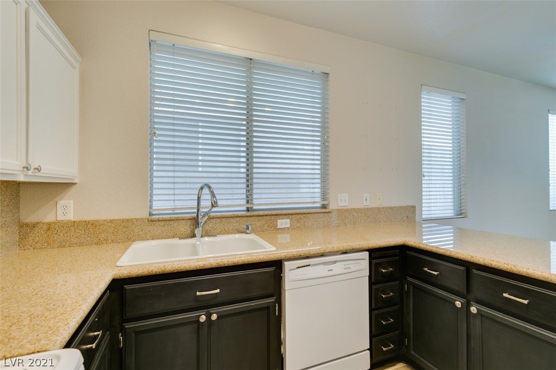 2183 Polynesia Circle Henderson, NV 89074 - Photo 31 of 50