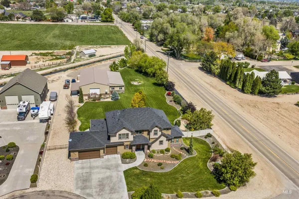 $1,175,000 | 8020 Upland Drive, Nampa, ID 83686