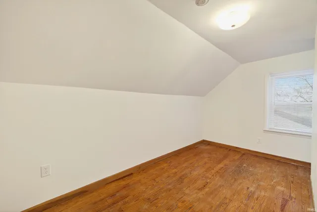 $1,900 | 201 West Church Lane, Bloomington, IN 47403